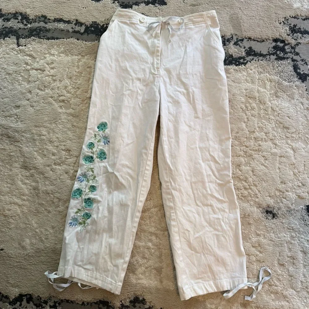 Denim & Co. White Embroidered Cropped Drawstring Pants Size Small - Picture 3 of 8